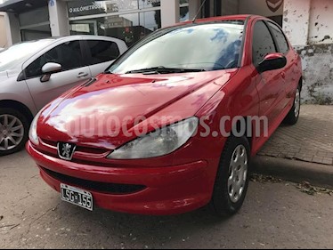 foto Peugeot 206 1.4 XR 5P usado (2012) color Rojo precio $238.000