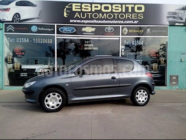 foto Peugeot 206 1.6 3P XS usado (2004) color Gris Oscuro precio $155.000