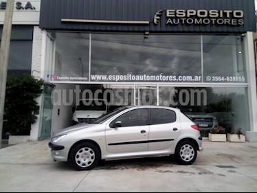 Foto venta Auto usado Peugeot 206 1.6 XR 5P (2004) color Gris Claro precio $165.000