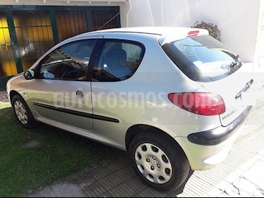 foto Peugeot 206 1.9 XRD 3P usado (2000) color Gris precio $136.900