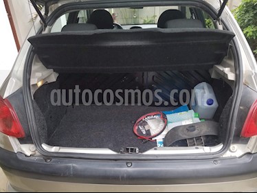 foto Peugeot 206 5P 16V XR usado (2008) color Gris Plata precio $3.000.000