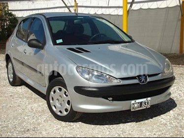 Peugeot 206 1.4 X-Line 5P usado (2008) color Gris Claro precio $140.000