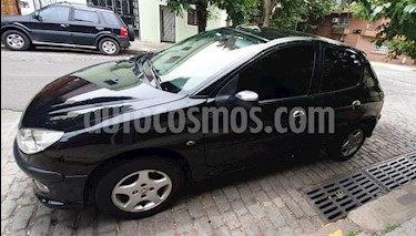 Peugeot 206 1.6 XS Premium 5P usado (2007) color Negro precio $250.000
