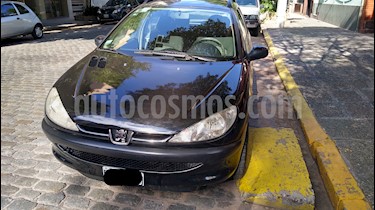 Peugeot 206 SW 1.6 Confort usado (2005) color Negro precio $240.000