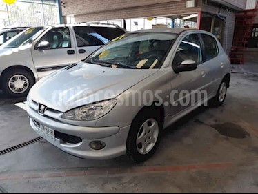 Peugeot 206 5P XS X-Line 1.6 usado (2007) color Plata precio $65,000