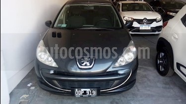 foto Peugeot 207 Compact 1.4 Active 4P usado (2014) color Gris Oscuro precio $335.000