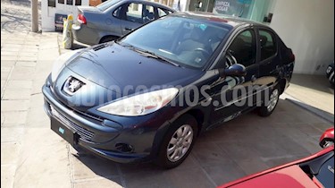 foto Peugeot 207 Compact 1.4 Active 4P usado (2012) color Azul precio $231.000