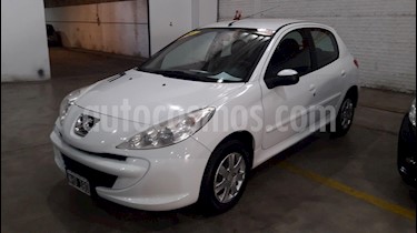 foto Peugeot 207 Compact 1.4 Allure 5P usado (2013) color Blanco precio $340.000
