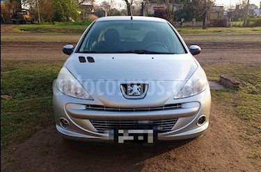Peugeot 207 Compact 1.4 HDi XS 5P usado (2012) color Gris precio $315.000