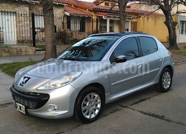 Foto Peugeot 207 Compact 1.4 HDi XT 4P usado (2010) color Gris Fer precio $140.000