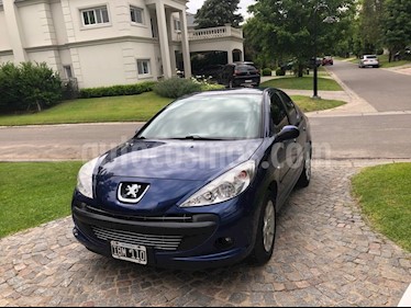 foto Peugeot 207 Compact 1.6 XT Tiptronic 4P usado (2009) color Azul de China precio $210.000