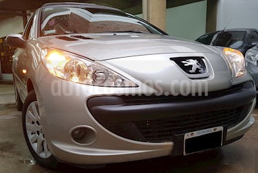 Foto venta Auto Usado Peugeot 207 Compact 2.0 HDi XT Premium 5P (2010) color Gris Cendre precio $220.000