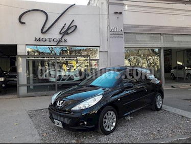 Foto Peugeot 207 Compact 1.6 XT Premium 3P usado (2012) color Negro precio $370.000