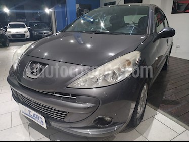 Peugeot 207 Compact 1.4 HDi XS 5P usado (2011) color Gris Aluminium precio $335.000