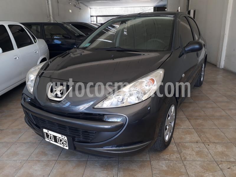 foto Peugeot 207 Compact 1.4 Active 4P usado (2012) color Gris Oscuro precio $550.000