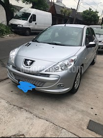 Peugeot 207 Compact 1.4 HDi Allure 4P usado (2011) color Gris Aluminium precio $320.000