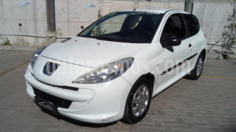 Peugeot 207 Compact 1.4 XR 3P usado (2012) color Blanco precio $489.000