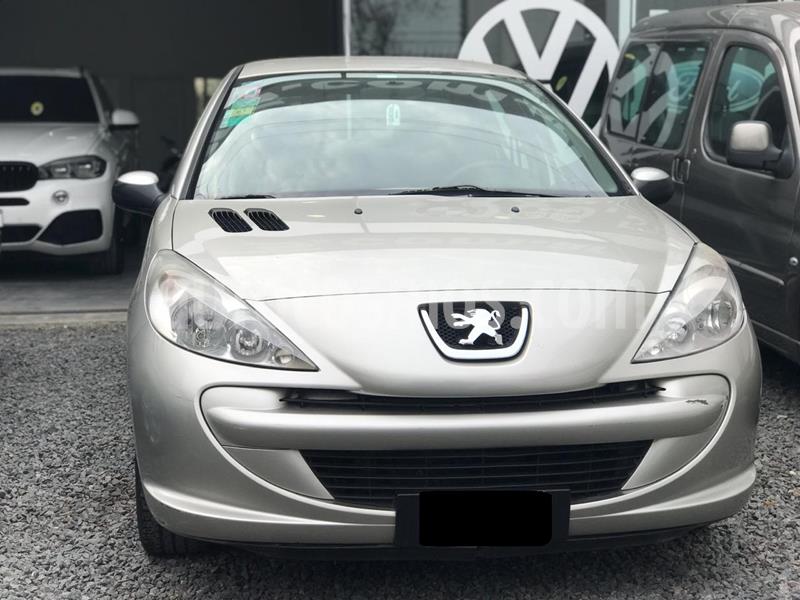 foto Peugeot 207 Compact 1.4 Allure 4P usado (2014) color Gris precio $570.000