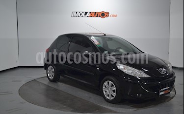 foto Peugeot 207 Compact 1.4 XR 3P usado (2011) color Negro Perla precio $315.000