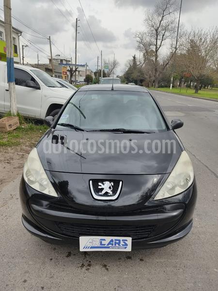 foto Peugeot 207 Compact 1.4 XR 3P usado (2011) color Negro Perla precio $498.000