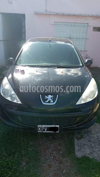 foto Peugeot 207 Compact 1.4 Active 5P usado (2011) color Negro precio $365.000