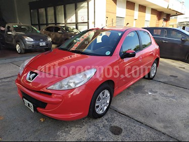 Peugeot 207 Compact 1.4 HDi Allure 5P usado (2015) color Rojo Aden precio $439.000