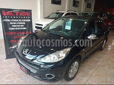 Peugeot 207 Compact 1.4 HDi XT 4P usado (2011) color Negro precio $350.000