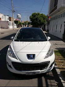 foto Peugeot 207 5P Féline usado (2013) color Blanco precio $123,000