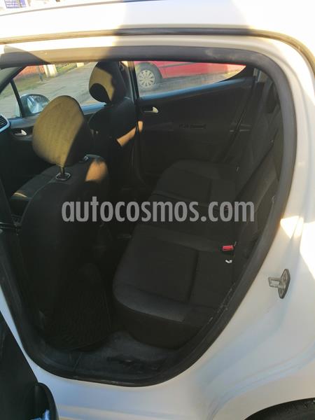 foto Peugeot 207 5P 1.4 Premium X Line usado (2011) color Blanco precio $4.200.000