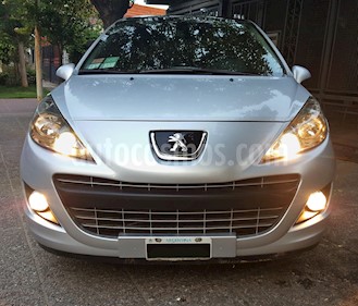 Foto Peugeot 207 GTi 3P usado (2010) color Gris Aluminium precio $320.000