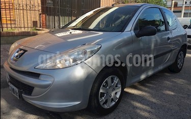 foto Peugeot 207 GTi 3P usado (2013) color Gris Claro precio $210.000
