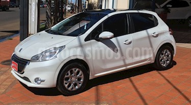 Foto venta Auto usado Peugeot 208 - (2015) color Blanco precio $385.000