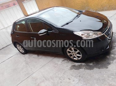 Peugeot 208 1.6L Active usado (2014) color Negro precio $110,000