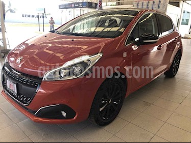 foto Peugeot 208 1.6L Allure usado (2018) color Naranja precio $205,000