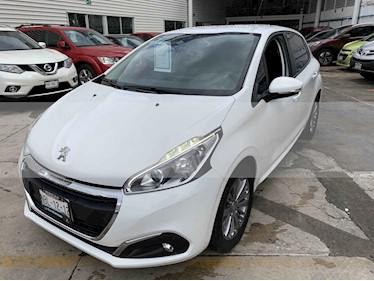Foto venta Auto usado Peugeot 208 1.6L HDi Allure (2017) color Blanco precio $210,000