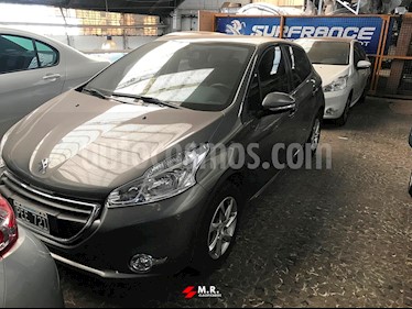 foto Peugeot 208 Allure 1.5 usado (2015) color Moondust precio $365.000