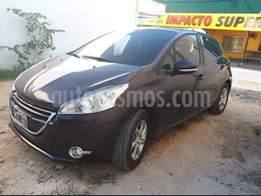 Foto Peugeot 208 Allure 1.5 usado (2013) color Azul Bourrasque precio $388.000