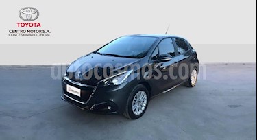 foto Peugeot 208 Allure 1.6 usado (2019) color Gris Oscuro precio $650.000