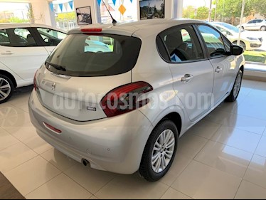 foto Peugeot 208 Allure 1.6 usado (2019) color Blanco precio $690.000