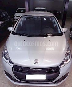 Peugeot 208 Active 1.6 usado (2020) color Gris Claro precio $1.100.000
