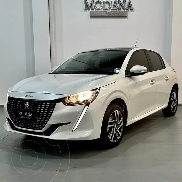Foto Peugeot 208 Allure 1.6 Tiptronic usado (2023) color Blanco Nacarado financiado en cuotas(anticipo $4.000.000 cuotas desde $200.000)