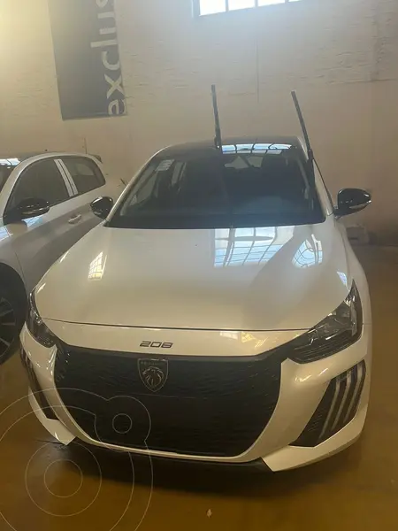 Foto Peugeot 208 GT nuevo color Blanco financiado en cuotas(anticipo $4.500.000 cuotas desde $280.000)