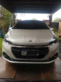 Peugeot 208 Feline 1.6 usado (2018) color Blanco Nacre precio $750.000