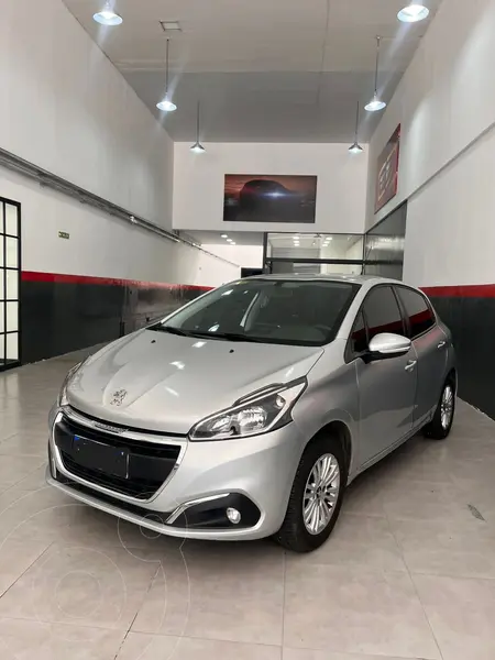 Foto Peugeot 208 Feline 1.6 usado (2019) color Gris financiado en cuotas(anticipo $5.000.000 cuotas desde $550.000)