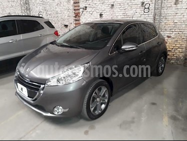 foto Peugeot 208 Feline 1.6 Pack Cuir usado (2015) color Gris Oscuro precio $560.000