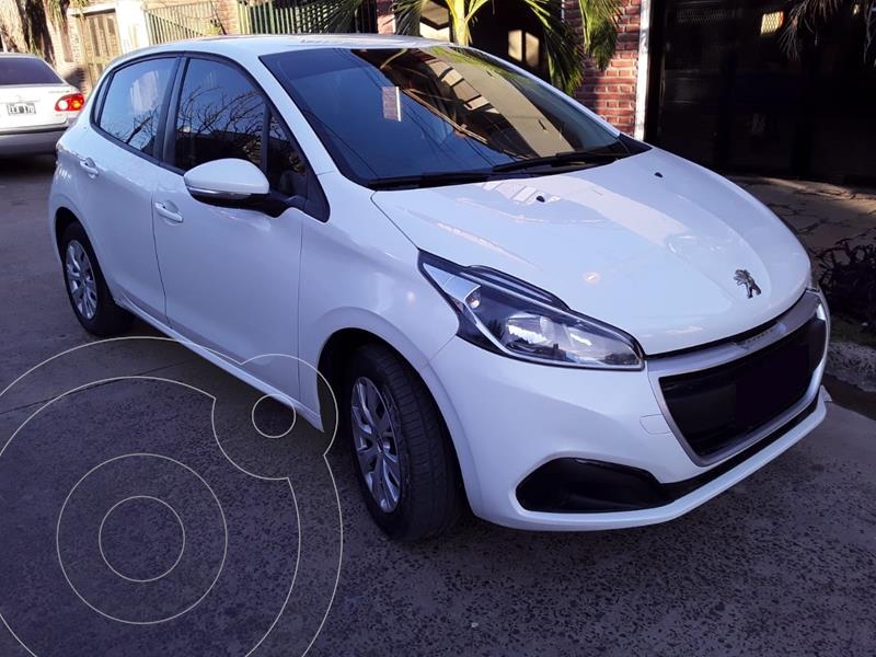 Peugeot 208 Active 1.5 usado (2017) color Blanco Banquise precio $1.250.000