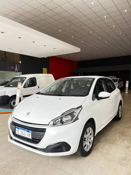 Foto Peugeot 208 208 1.6 5P ACTIVE usado (2018) color Blanco precio $3.990.000