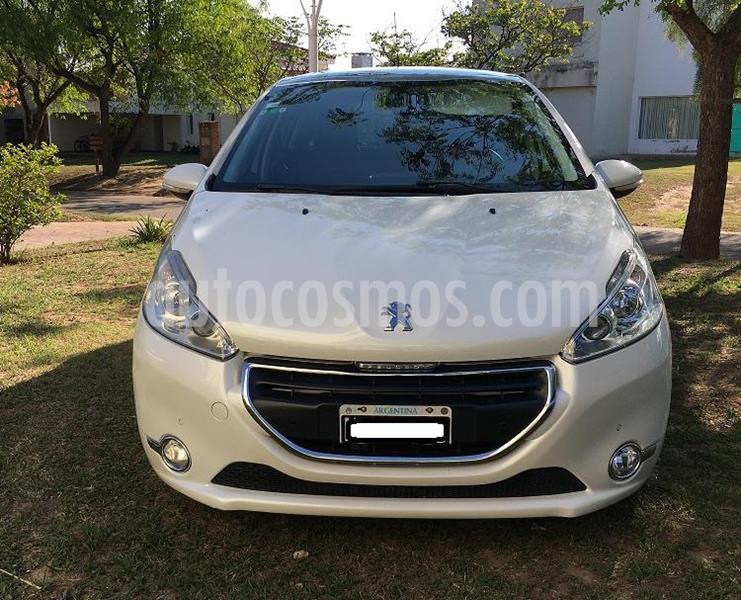 foto Peugeot 208 Feline 1.6 Pack Cuir usado (2014) color Blanco precio $1.290.000