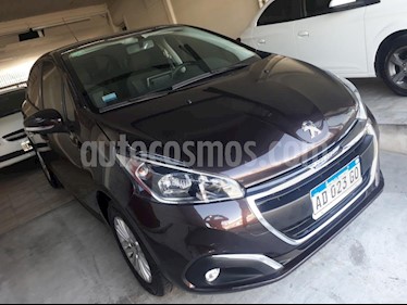 Peugeot 208 Allure 1.6 usado (2018) precio $630.000