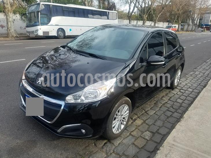 Peugeot 208 Allure 1.5 usado (2016) color Negro Perla precio $799.900